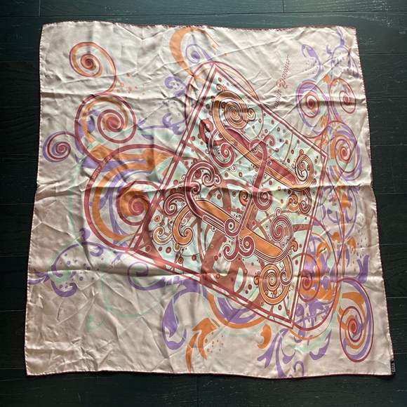 Hermes scarf Carre 90 COMME HISTOIRES silk size W90 x H90cm Rose Poodle used - Picture 5 of 5